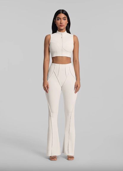 SculptContour™ Flare Leggings